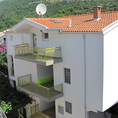 Apartments Primorac Podaca Εξωτερικό φωτογραφία