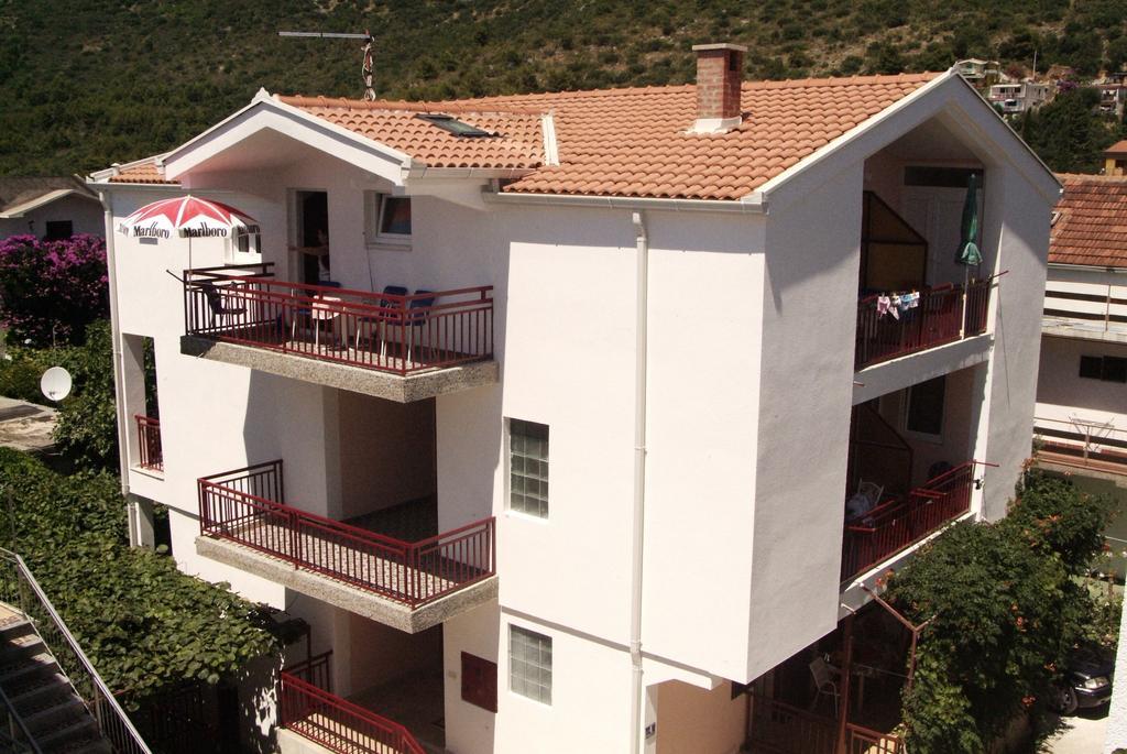 Apartments Primorac Podaca Εξωτερικό φωτογραφία