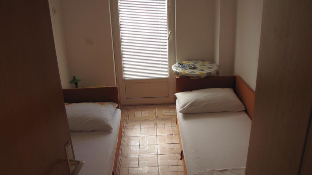 Apartments Primorac Podaca Εξωτερικό φωτογραφία